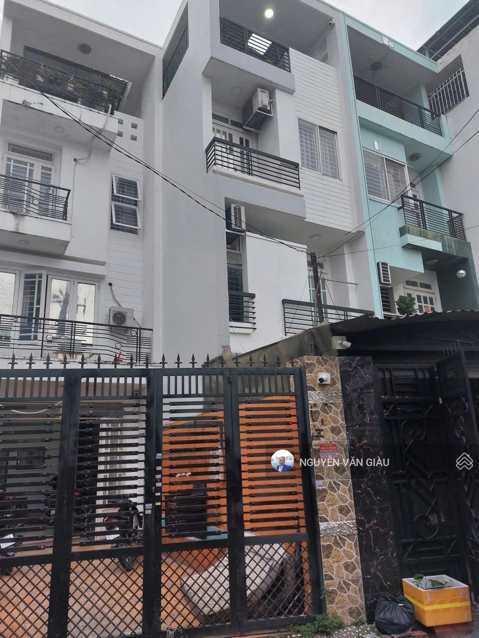 Bán đất tặng nhà 4 tầng đường Quang Trung, hẻm 1 sẹc, 1 trục 6mx18 giá rẽ bất ngờ, ô tô trong nhà