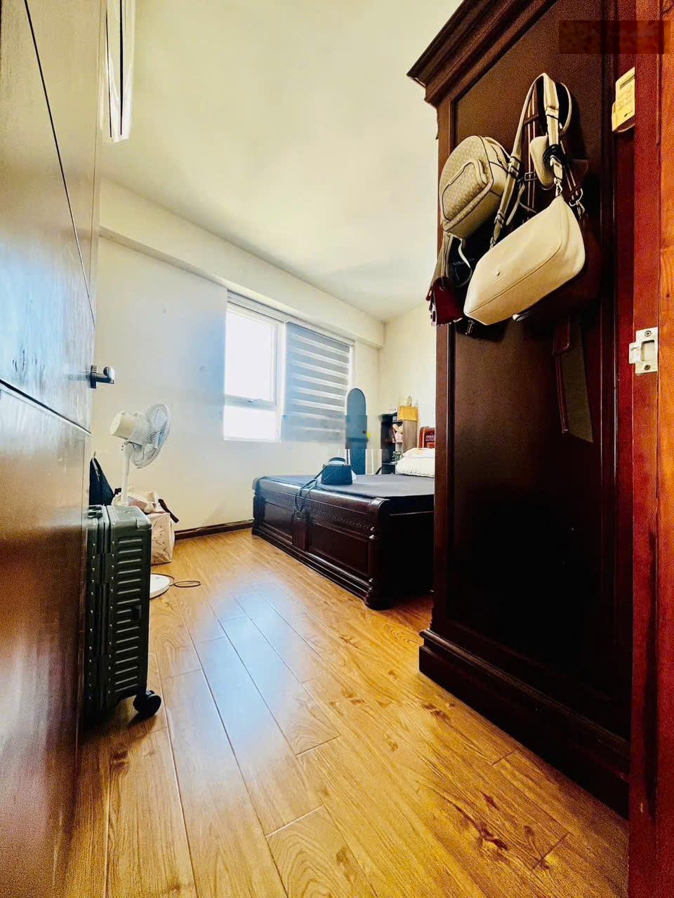 Chủ thiện chí bán căn hộ victoria văn phú hà đông-67m2-tầng trung- giá dễ thương 4.9 tỷ: 0335606666