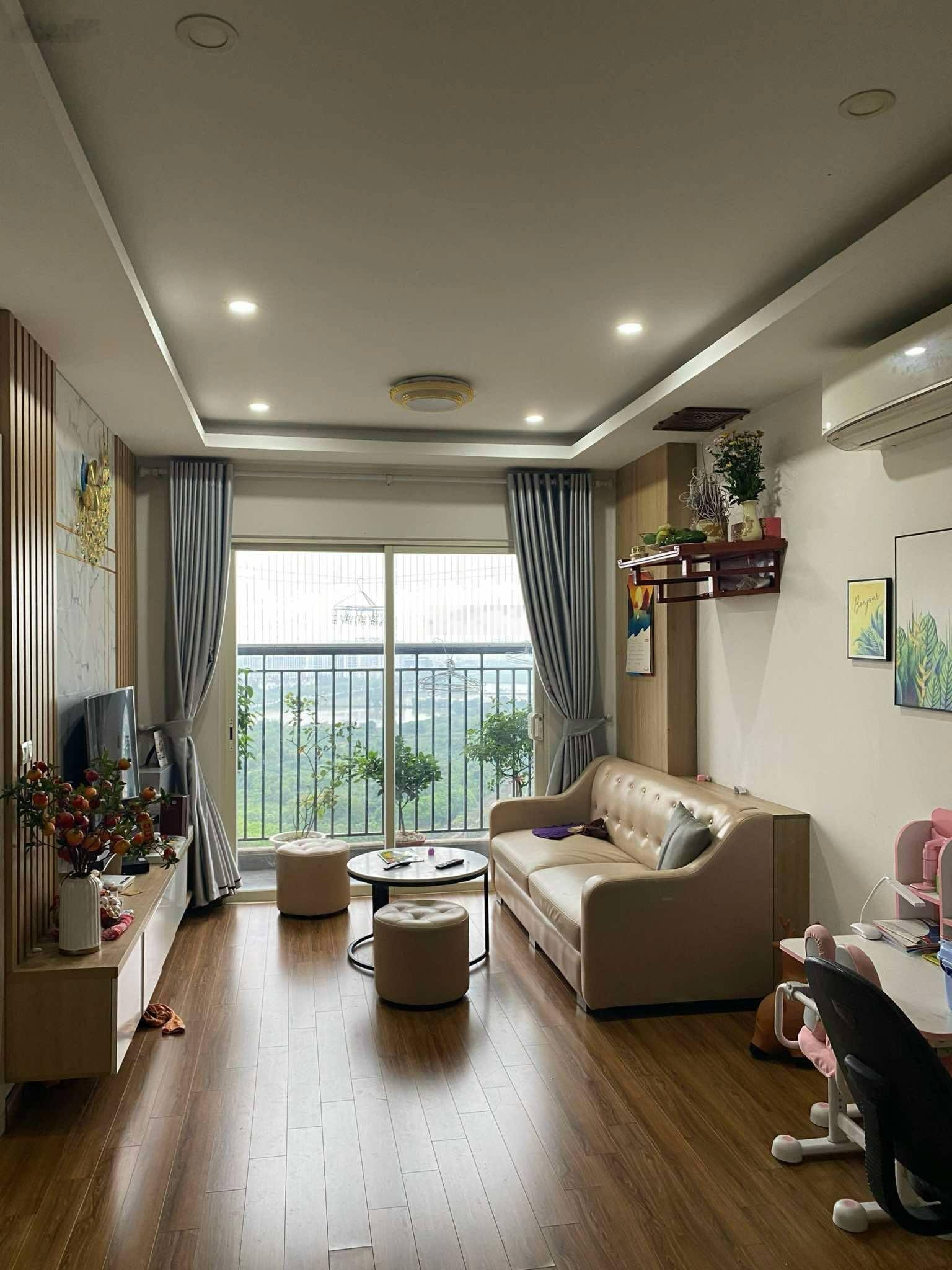 Bán chung cư Ecohome Phúc Lợi, 68m2 2PN full đồ giá 4.4 tỷ. LH 0967341626