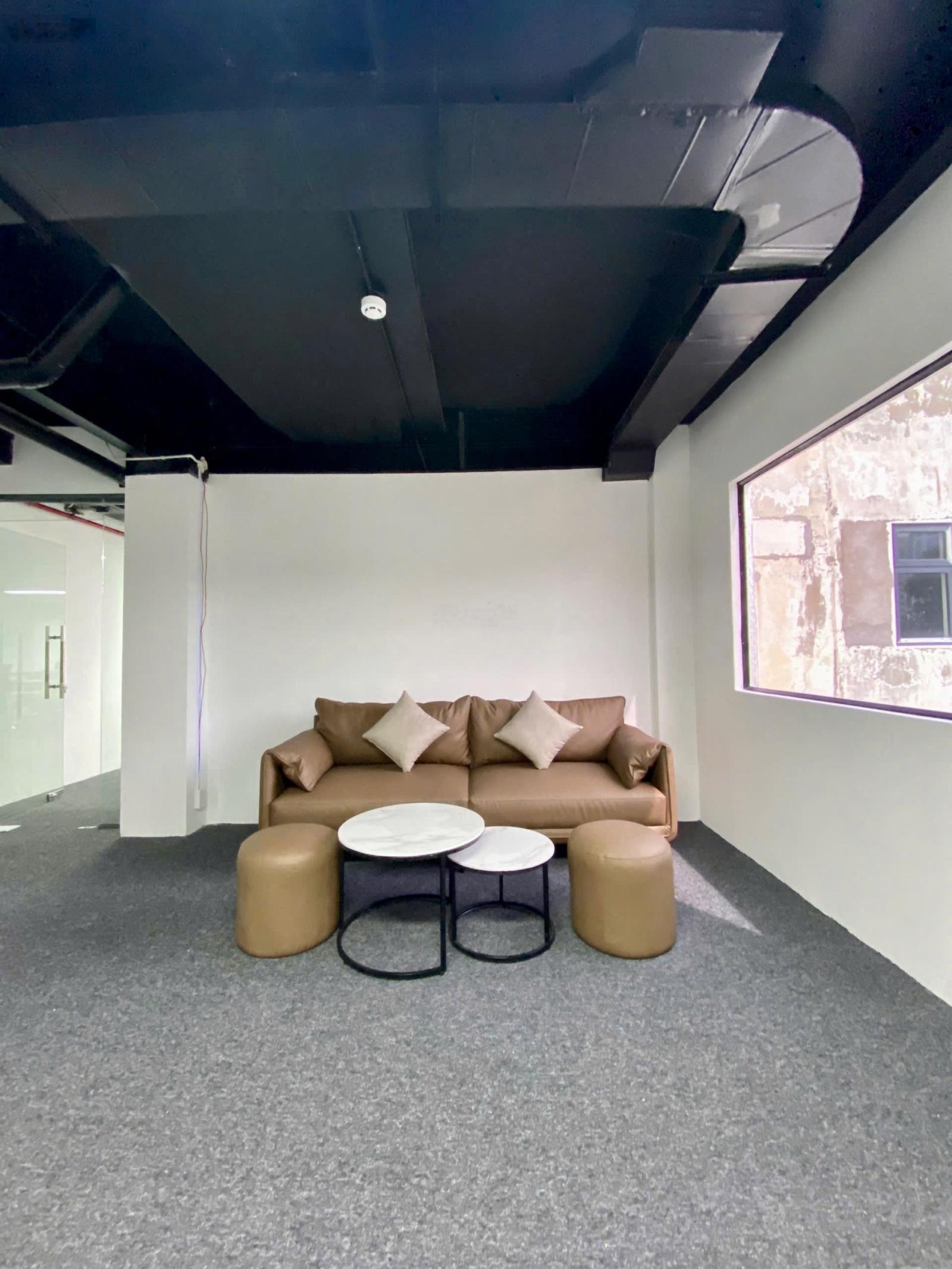 Chính chủ cho thuê VP 200m2 Nguyễn Đình Chiểu full nội thất mới 100%