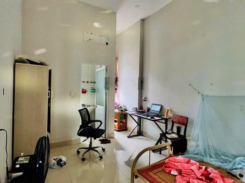 Ngang khủng 6.9m, 132.7m2 nhỉnh 5tỷ ôtô ngủ trong nhà. Ga Metro Suối Tiên ĐS 14, Long Bình