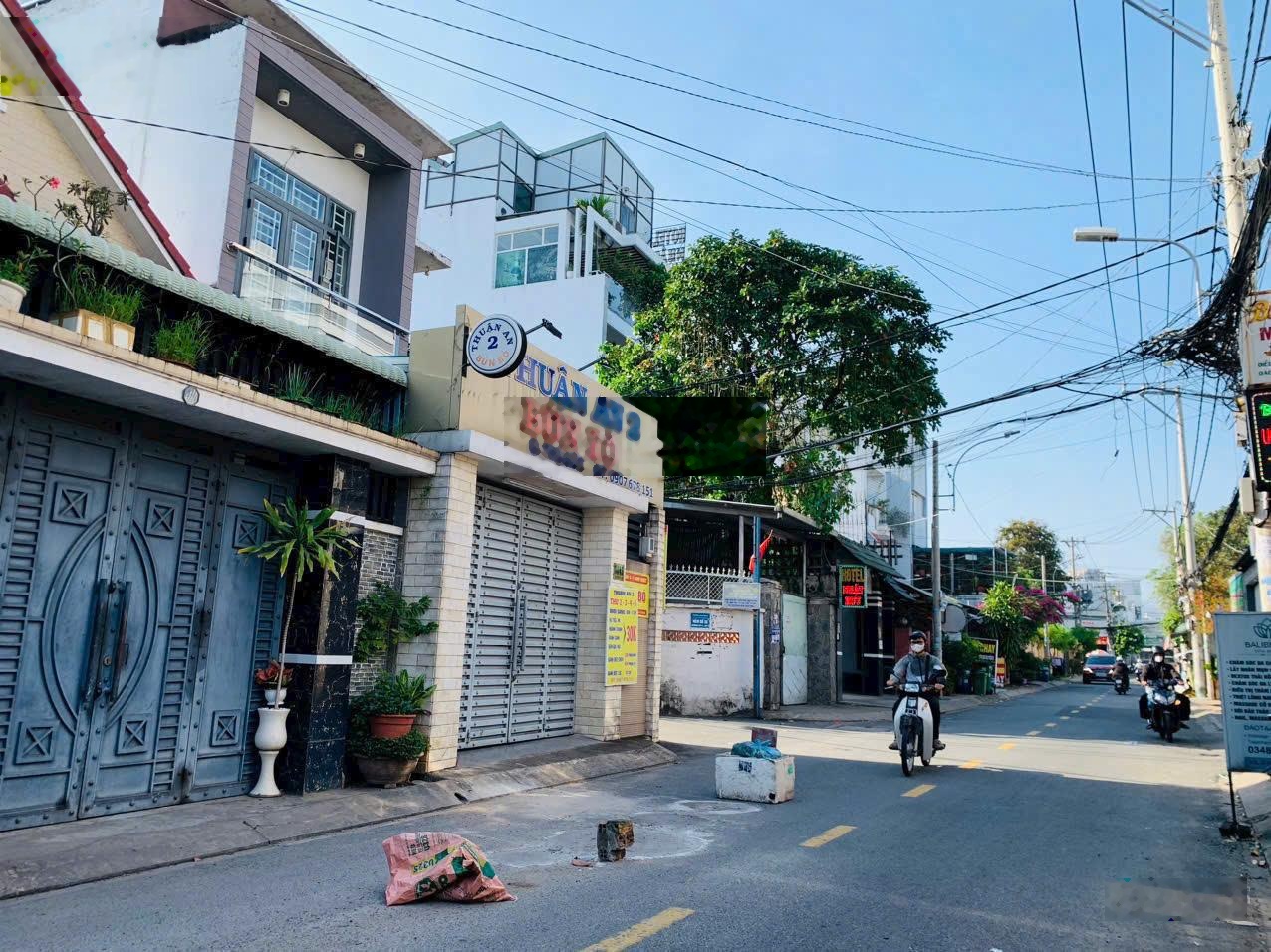 Bán nhà góc 2 mặt tiền mới đường số 9 Linh Trung ngay Hoàng Diệu 2 vị trí trung tâm đắc địa Thủ Đức