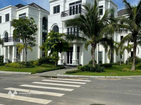 Bán biệt thự 6PN, 6WC tại West Lakes Golf & Villas, 4,5 tỷ, 111m2, Đức Hòa, Long An