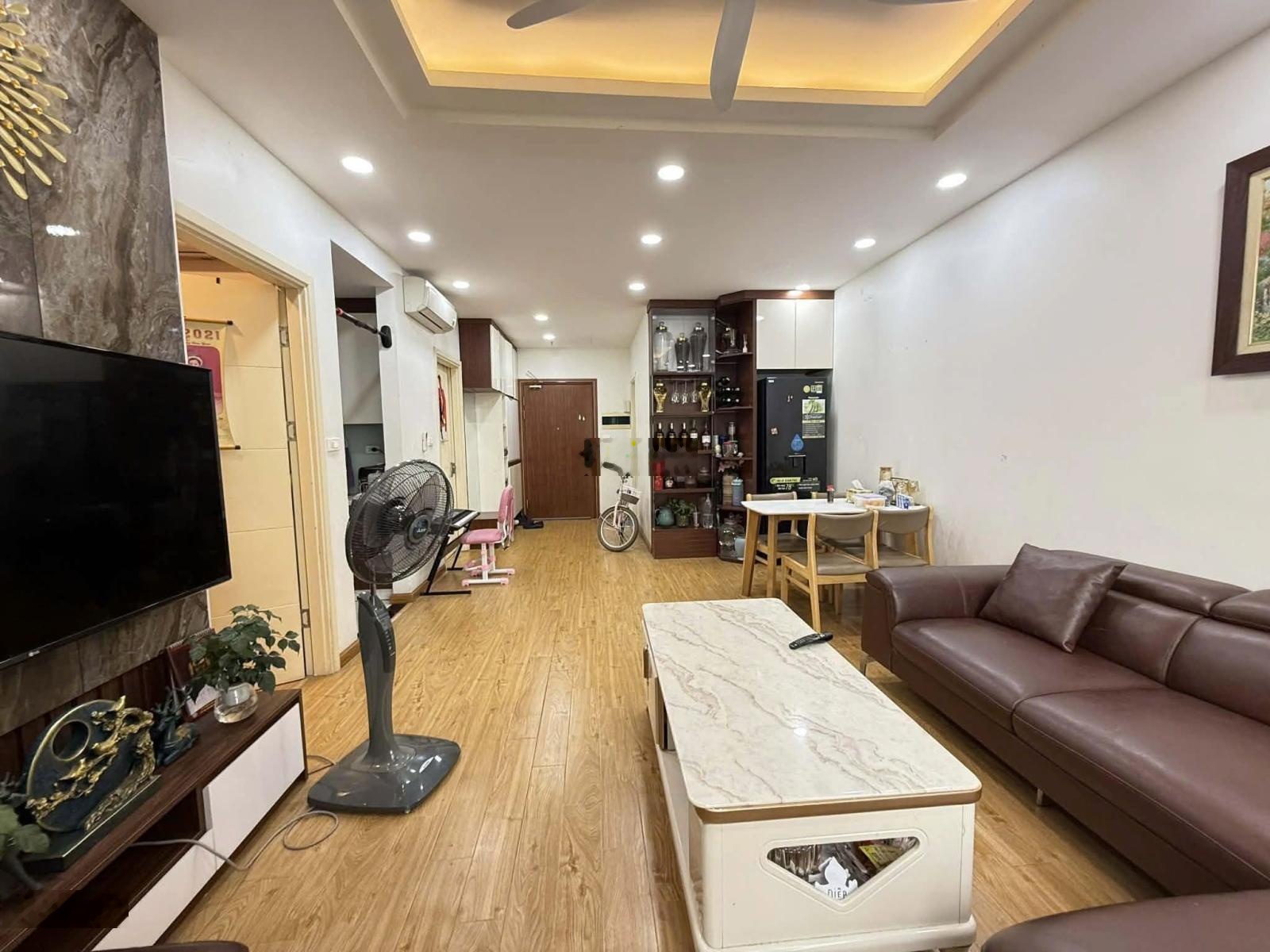 Hiếm! Căn 2 ngủ - Goldsilk Complex - 68m2 NT cơ bản bc ĐN giá 5.5 tỷ chuẩn giá có TL