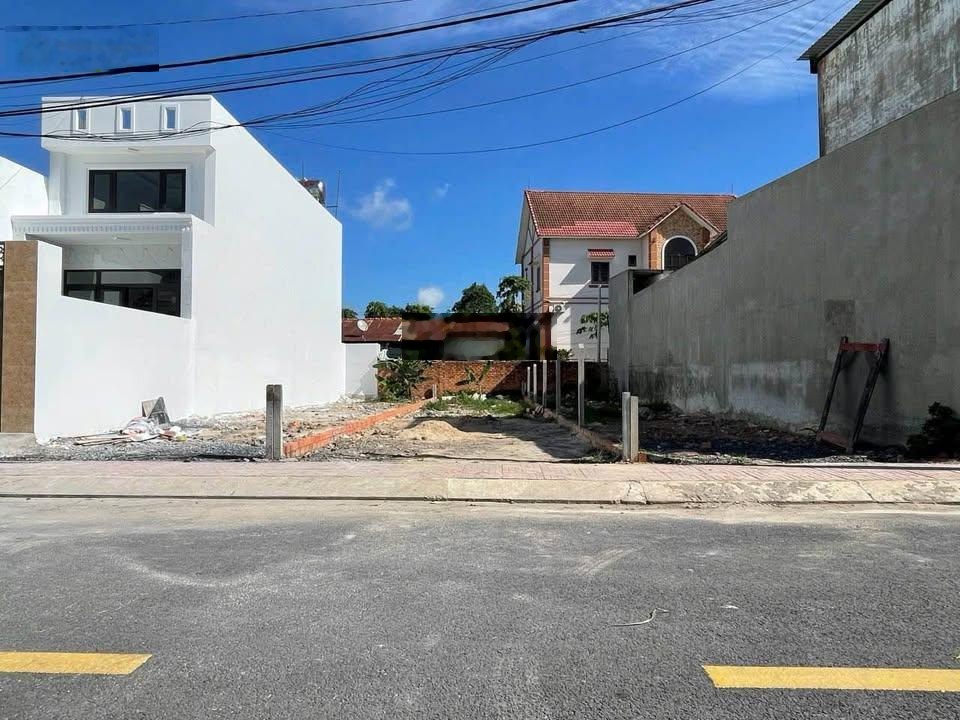 Bán lô đất thổ cư ngay Bệnh Viện Xuyên Á, KCN Tân Phú Trung sát bên Vinhome Hóc Môn TP HCM