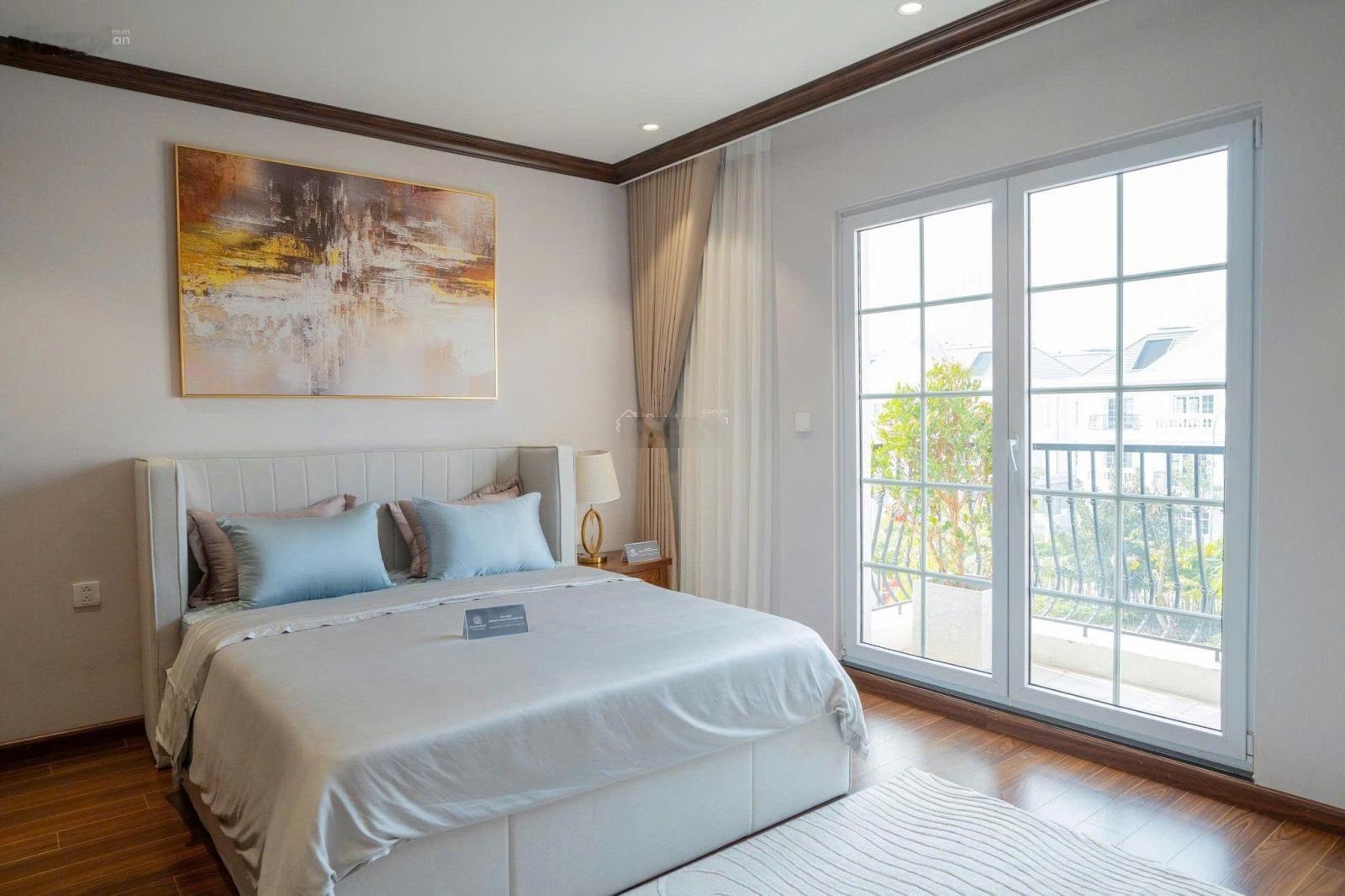 Chính chủ cần bán căn biệt thự Eurowindow Twin Parks trung tâm Gia Lâm kế bên công viên 31ha