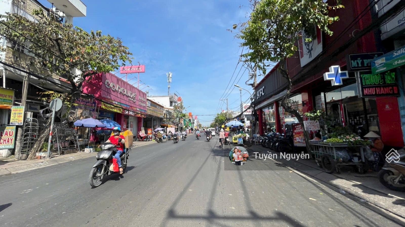 Mặt tiền kinh doanh sầm uất đường Hiệp Bình P.Hiệp Bình Chánh 150m2(5x30m) ngay Phạm Văn Đồng