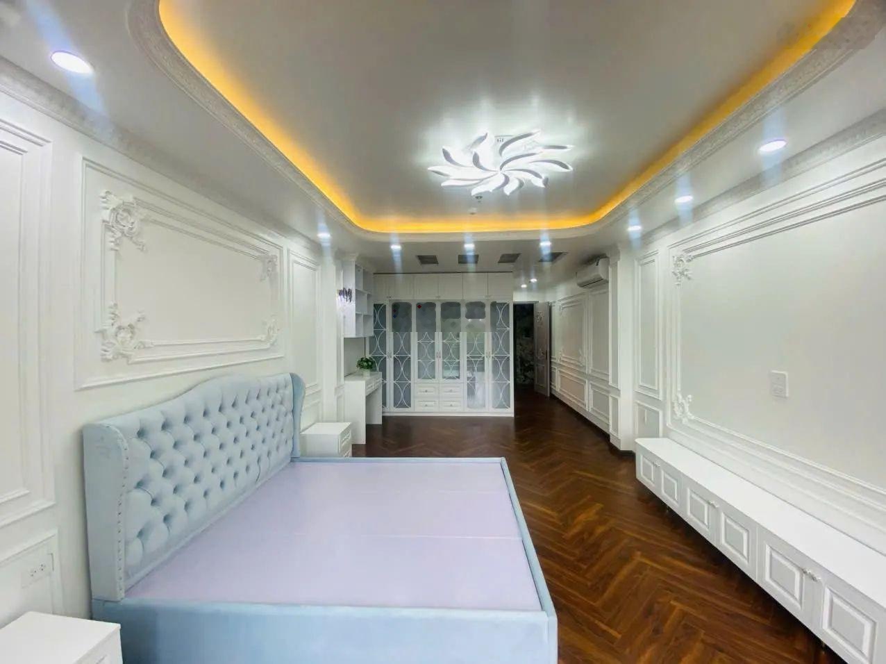 Bán Nhà Riêng tại Lạc Trung, 16,2 tỷ, 47m2, 3PN, 6WC, nhiều tiện ích, uy tín đẹp.Có thang máy