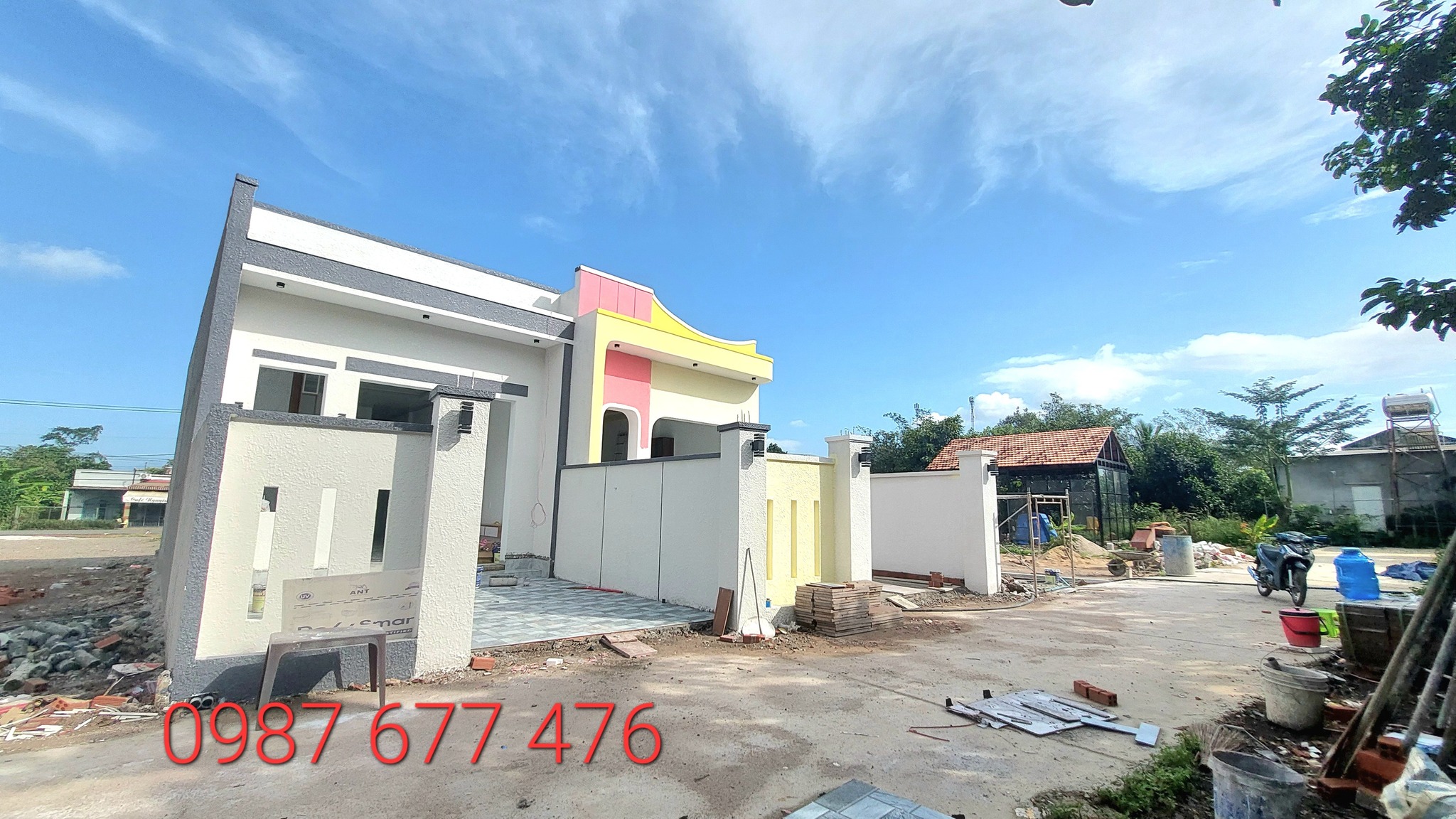 Bán nhà 2 phòng ngủ tại Long Khánh, hẻm xe hơi, giá chỉ 1,6 tỷ