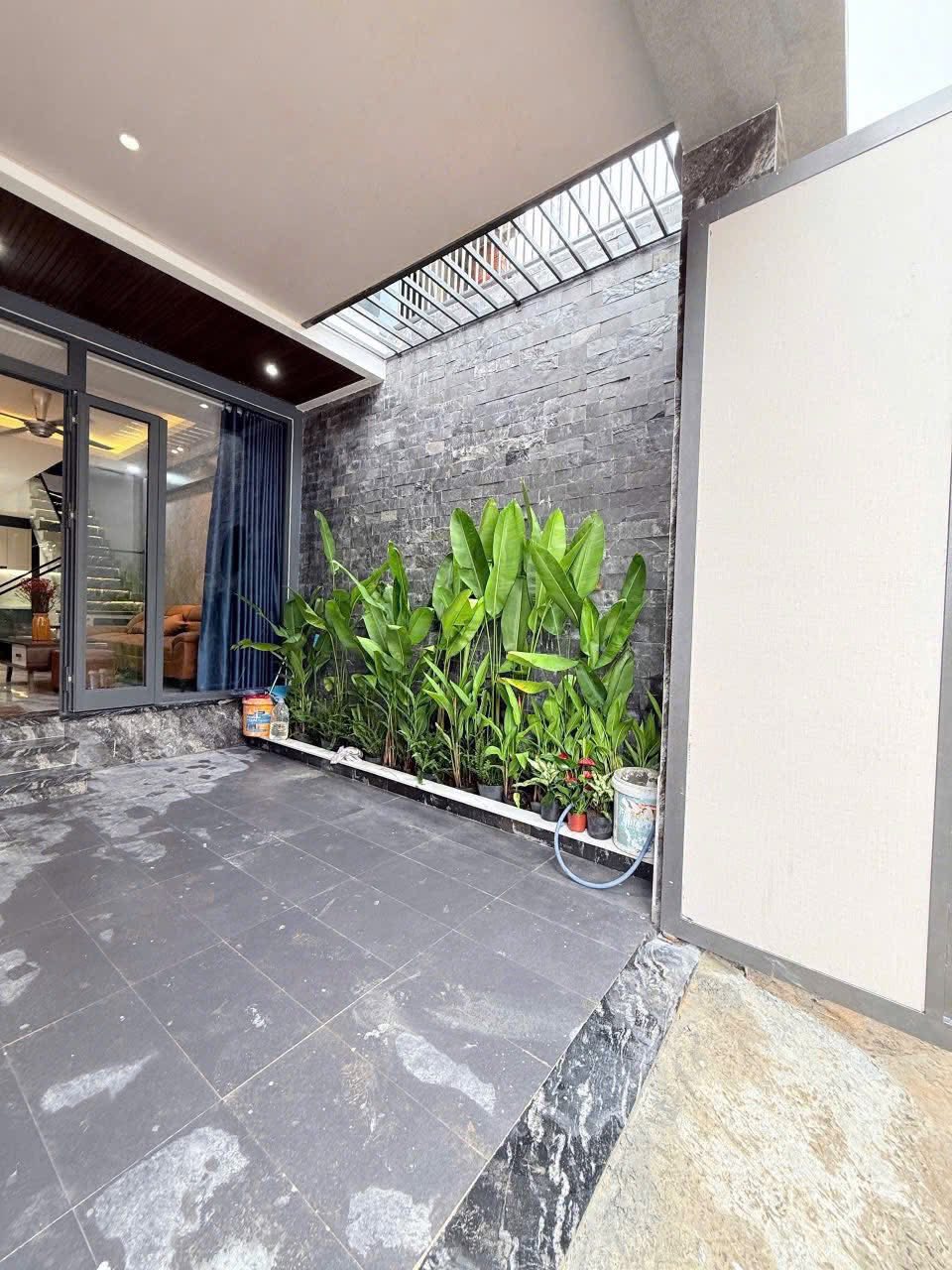 Bán nhà 2 tầng kiệt Bàu Hạc 1, Thanh Khê, Đà Nẵng 74,5m2, 3 phòng, full nội thất