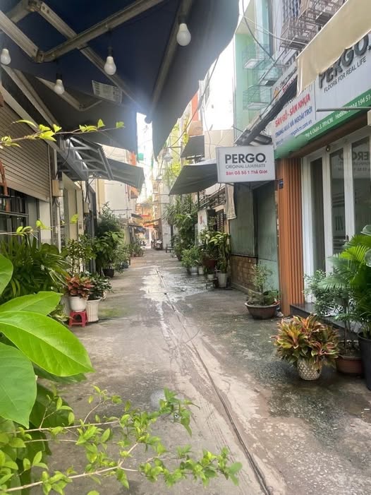 Nhà hẻm xe hơi, gần mặt tiền đường Nguyễn Đình Chiểu, 33m2, giá 5,4 tỷ