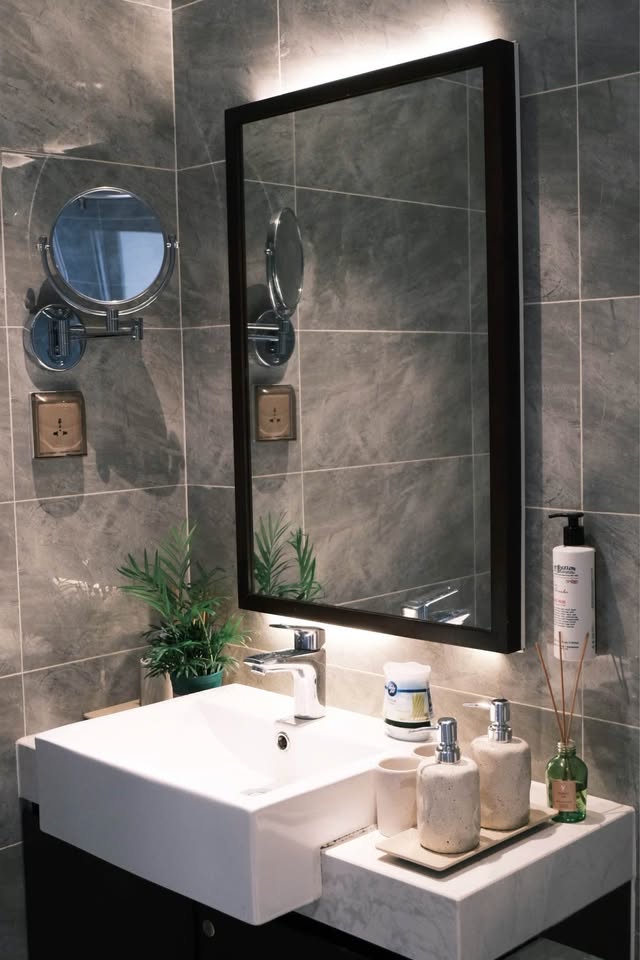 Bán căn hộ 2 phòng ngủ, full nội thất 5 sao tại Sapphire S2, Móng Cái, Quảng Ninh