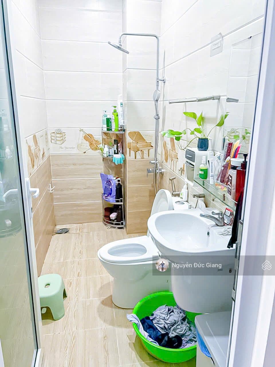 Cho thuê phòng tại Huỳnh Tấn Phát, DT 20m2, giá 3.5tr