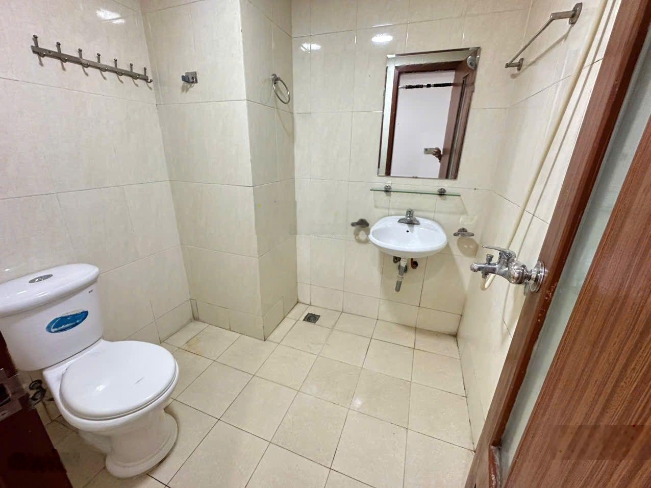 Bán căn 42m2 1 ngủ, 1 vệ sinh tòa CT8 KĐT chung cư Đại Thanh, pháp lý hợp đồng mua bán tầng trung