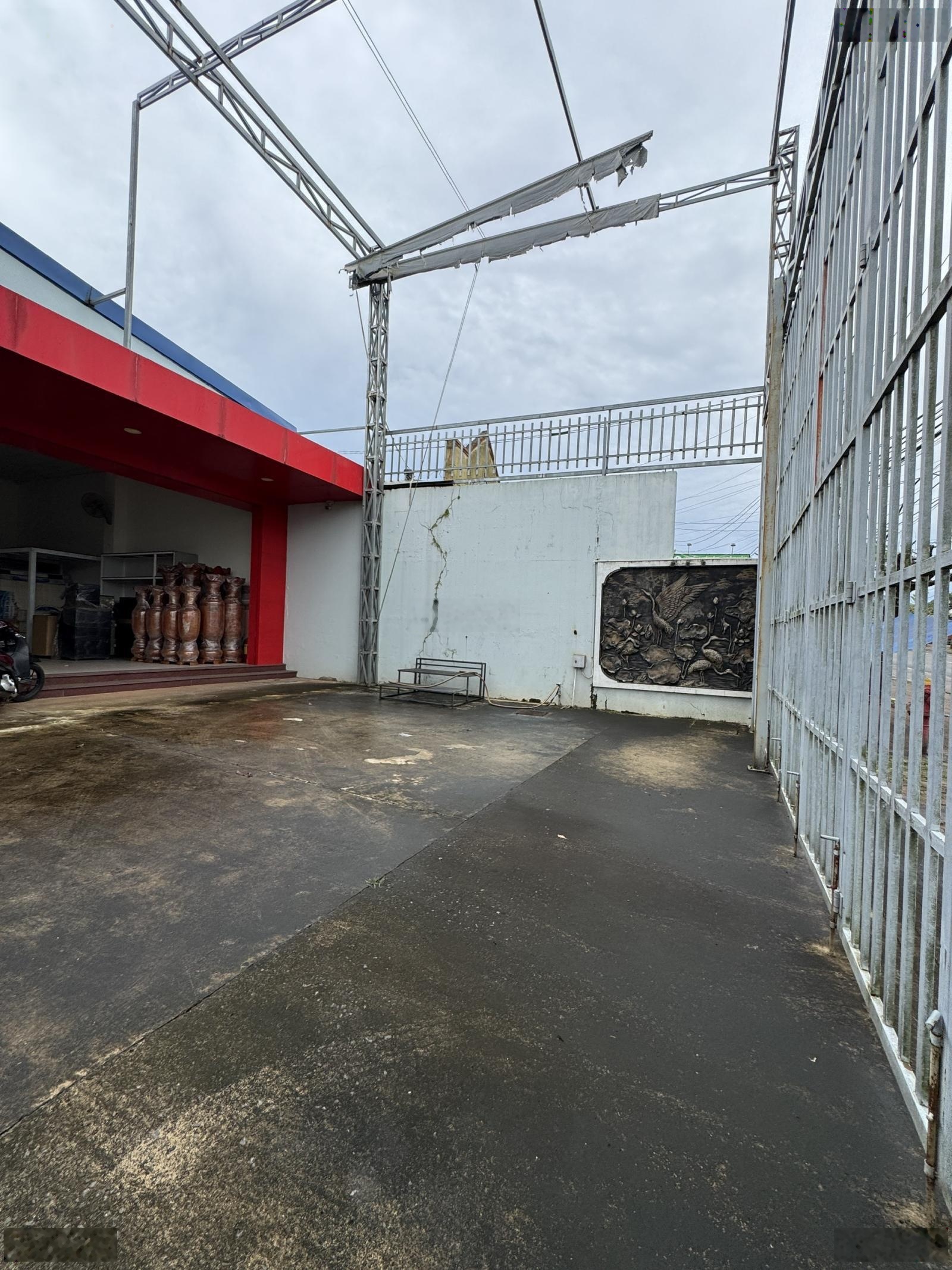 Chủ bán 1074m2 có 800m thổ cư, QL56 Tân Phong P. Hàng Gòn Đồng Nai