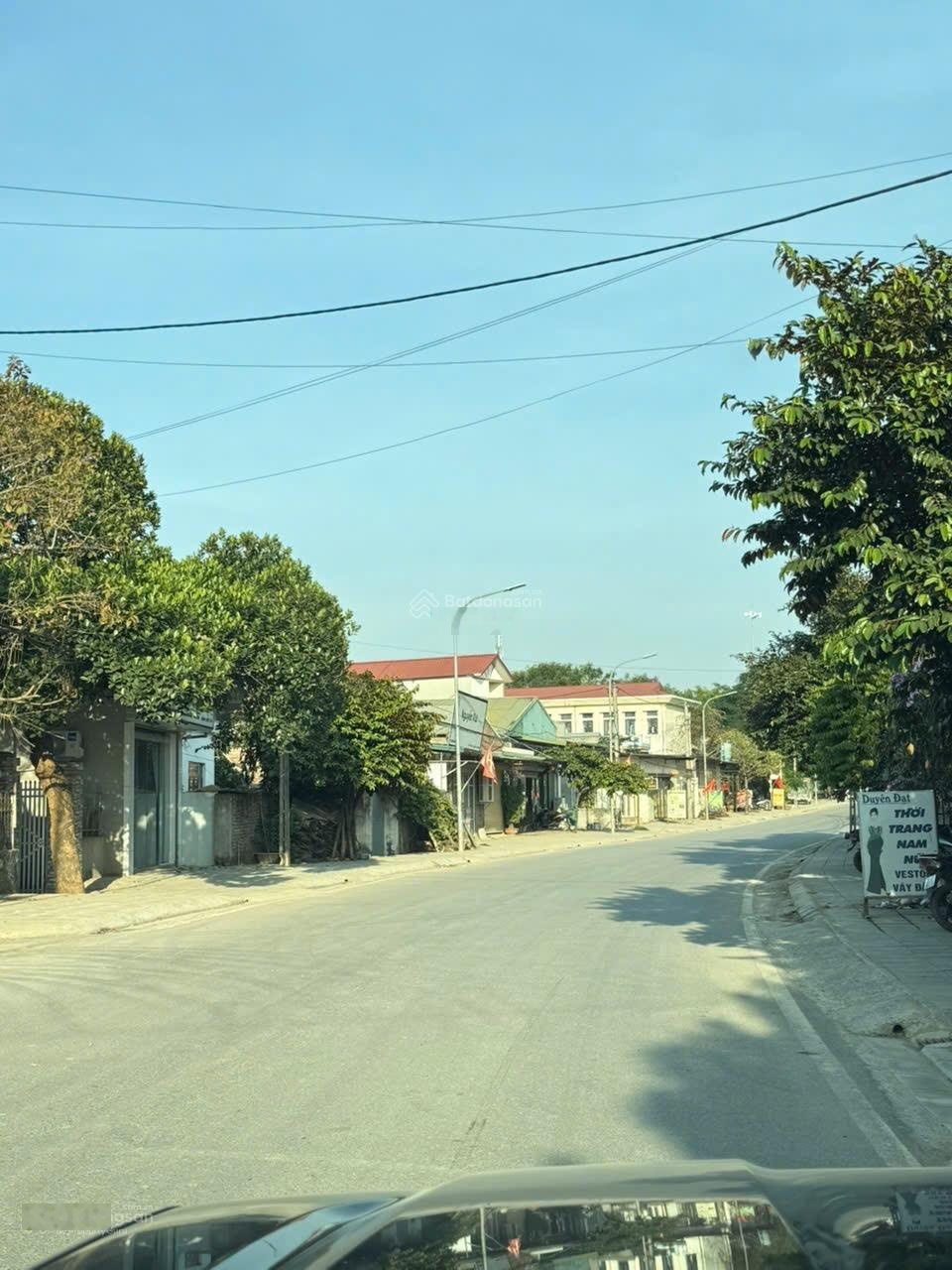 DT: 115m2 full thổ cư, thuộc Phú Cát, đất ngay trung tâm hành chính sát cơ quan, gần công quyền