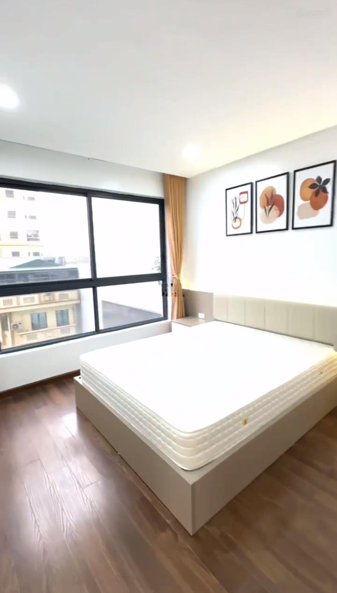 Cần bán căn 2PN toà Five Star Kim Giang - Full nội thất mới đẹp