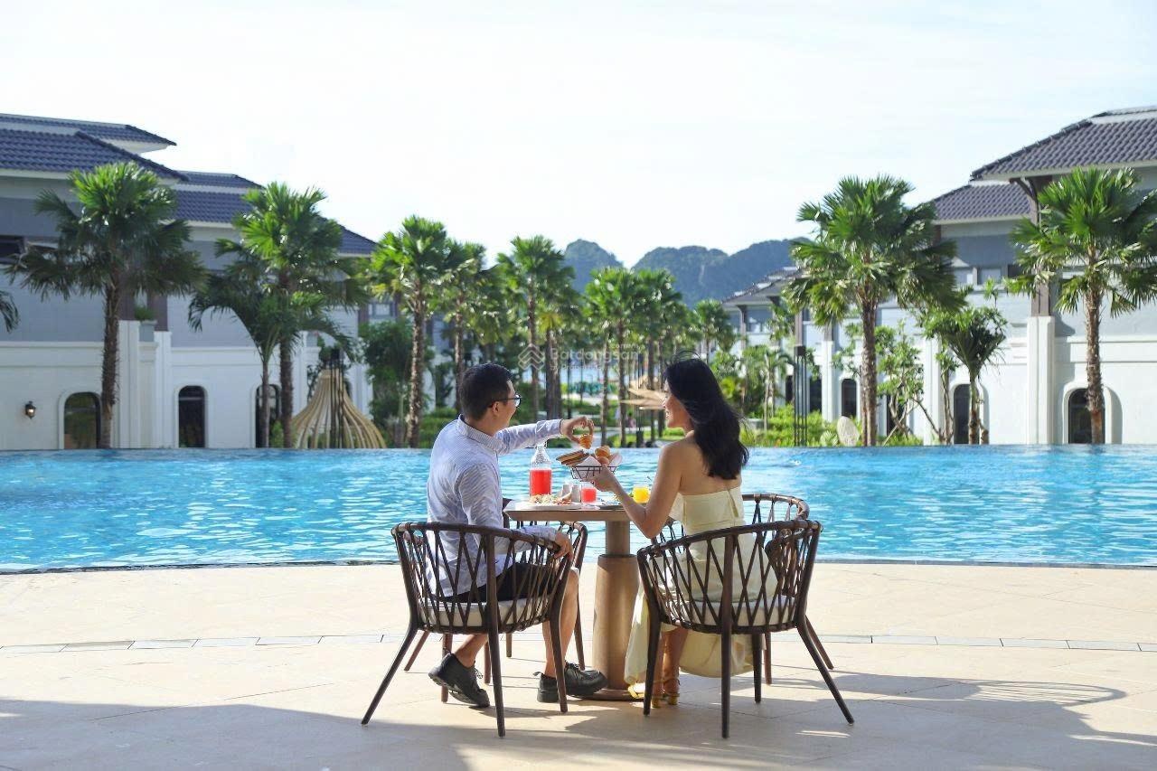 Em có căn Biệt thự 2 mặt tiền view biển, đã hoàn thiện và đang khai thác kinh doanh tốt