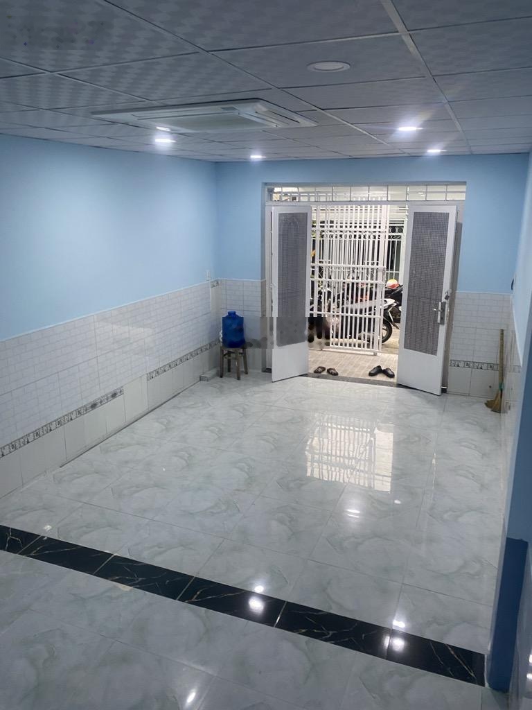 Bán nhà Chuyên Dùng 9, 65m2, 2 tầng, sổ hồng riêng, hoàn công, giá 3.9 tỷ