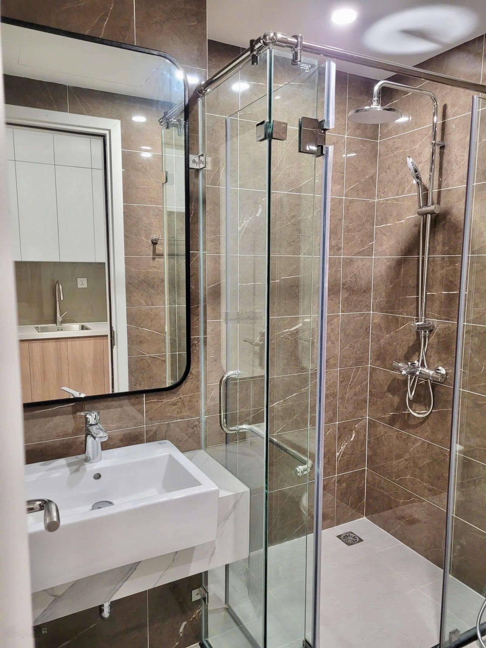 Cần bán căn studio 29m-full đồ-Giá 2.9 tỷ- tòa imperia Smart City