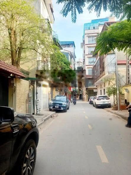 9.9 tỷ vườn hoa ngõ 91 Hồng Hà, Ba Đình, 2 ô tô đỗ cửa ngày đêm, đẹp hiện đại, 37m