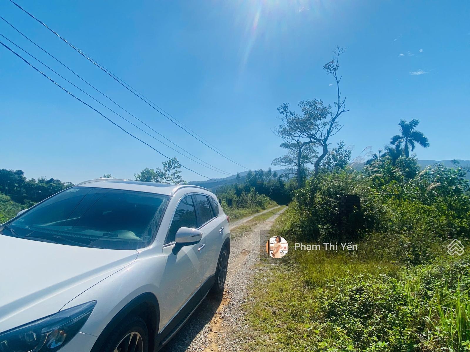 Cần bán mảnh đất đẹp tại cư yên lương sơn hòa bình, dt 2.260m có 200m ont. gần hồ lớn đồng chanh