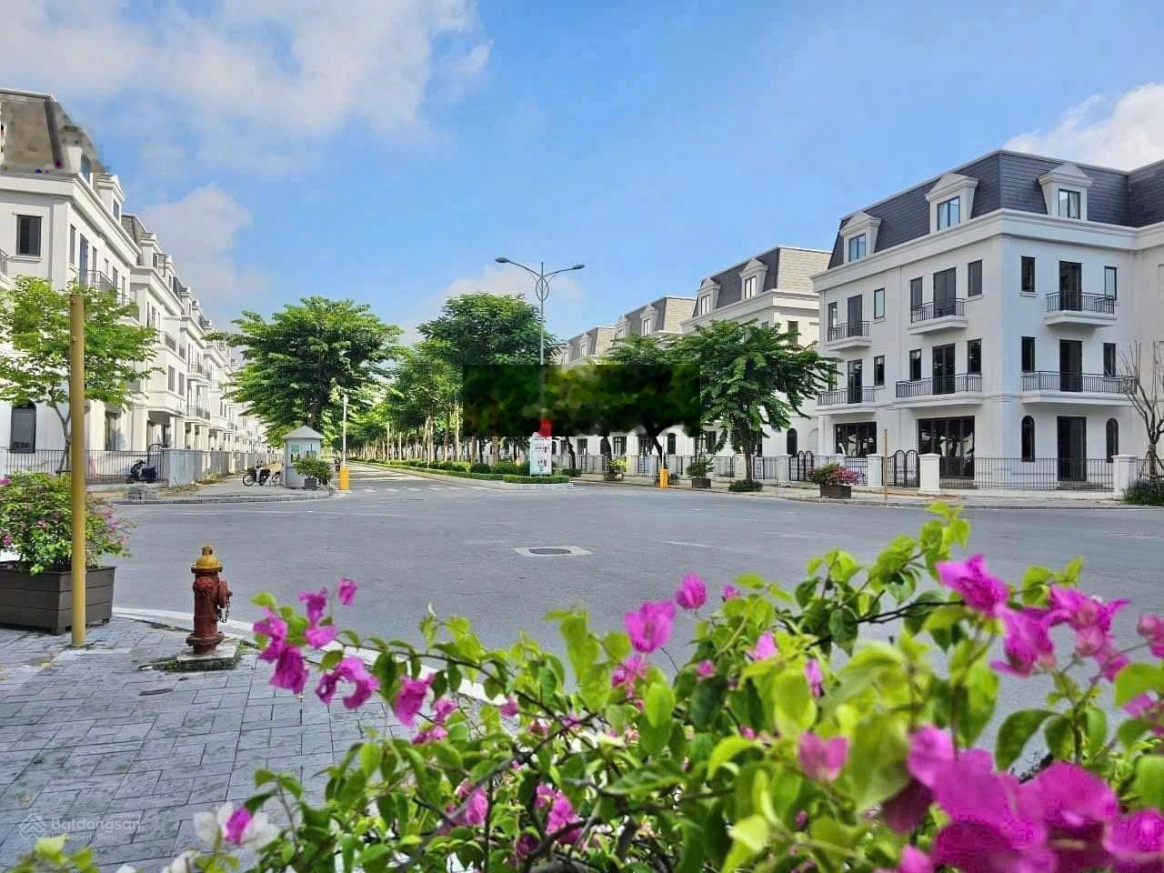 Bán gấp căn biệt thự 170m2 hướng Đông NAM, Bao rẻ nhất thị trường, tại KĐT Dương Nội.LH: 0836281111