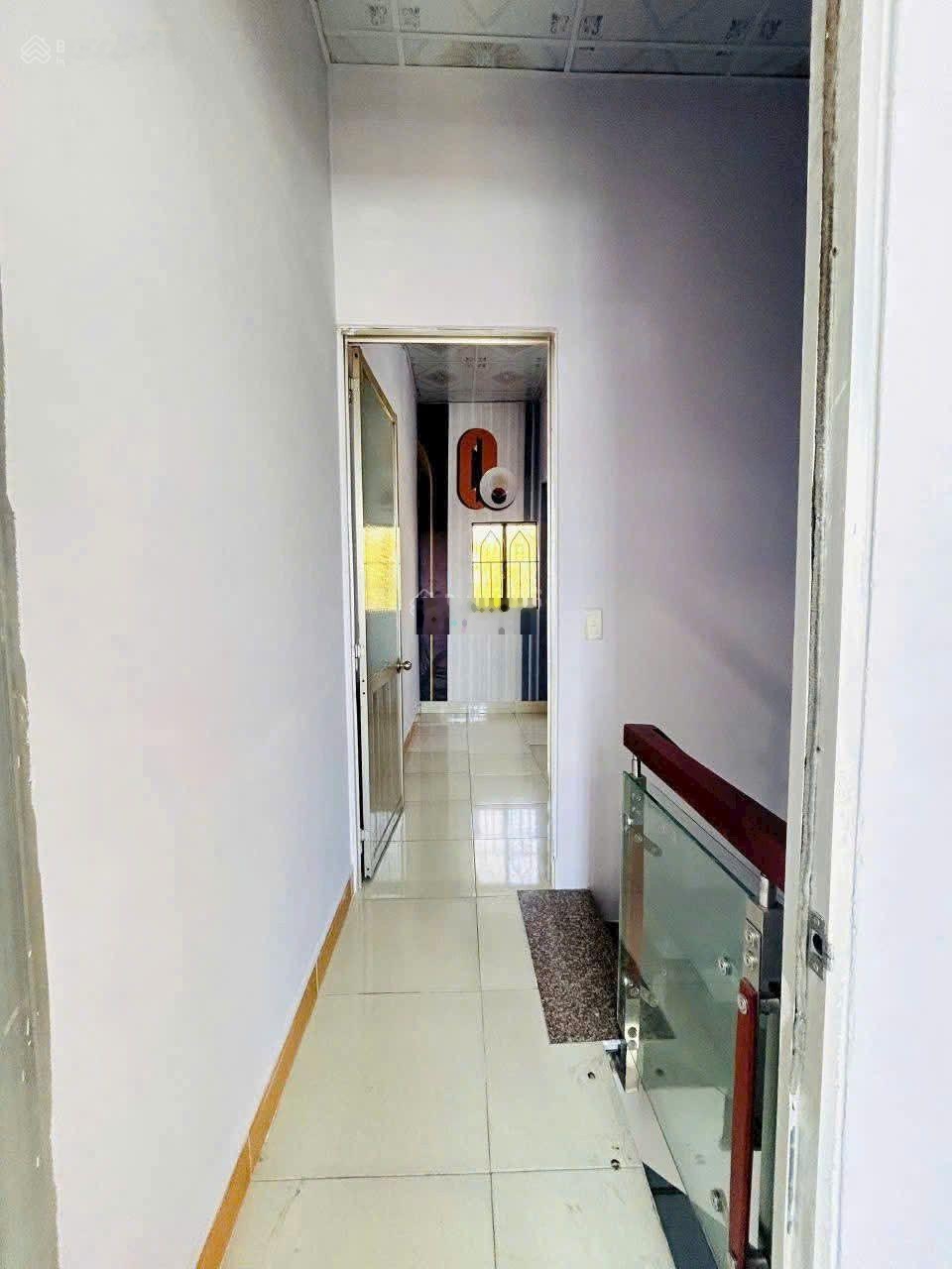 Nhà gần đường nhựa Bùi Thị Lùng Hóc Môn Nhà sạch đẹp, vào ở ngay - giá 1.65 tỷ