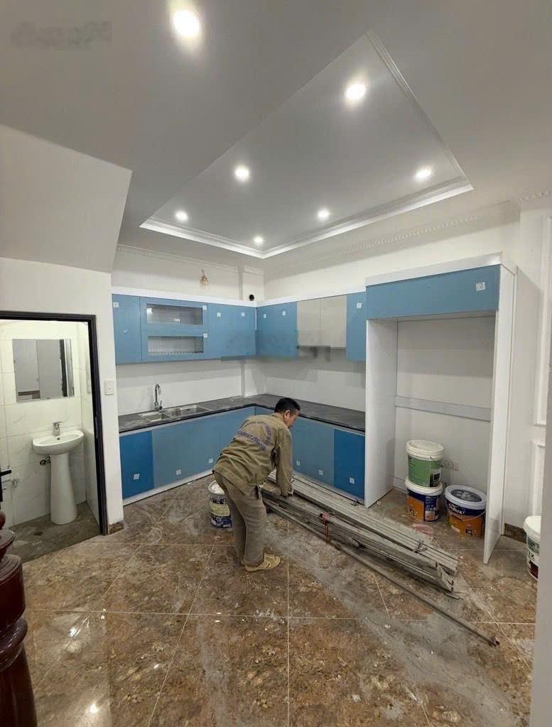 Bán nhà ngõ quỳnh 40m² x 5t- lô góc 2 thoáng, 20m ra ô tô tránh, giá 7.8 tỷ tl