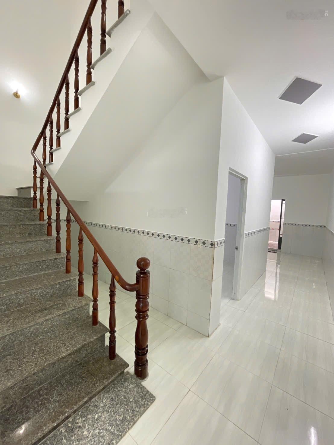 Chính chủ bán nhà Tân Kim Cần Giuộc 5x20m, 2T 4PN 2WC. Giá 2,34 tỷ TL KDC an ninh. LH 0901970599