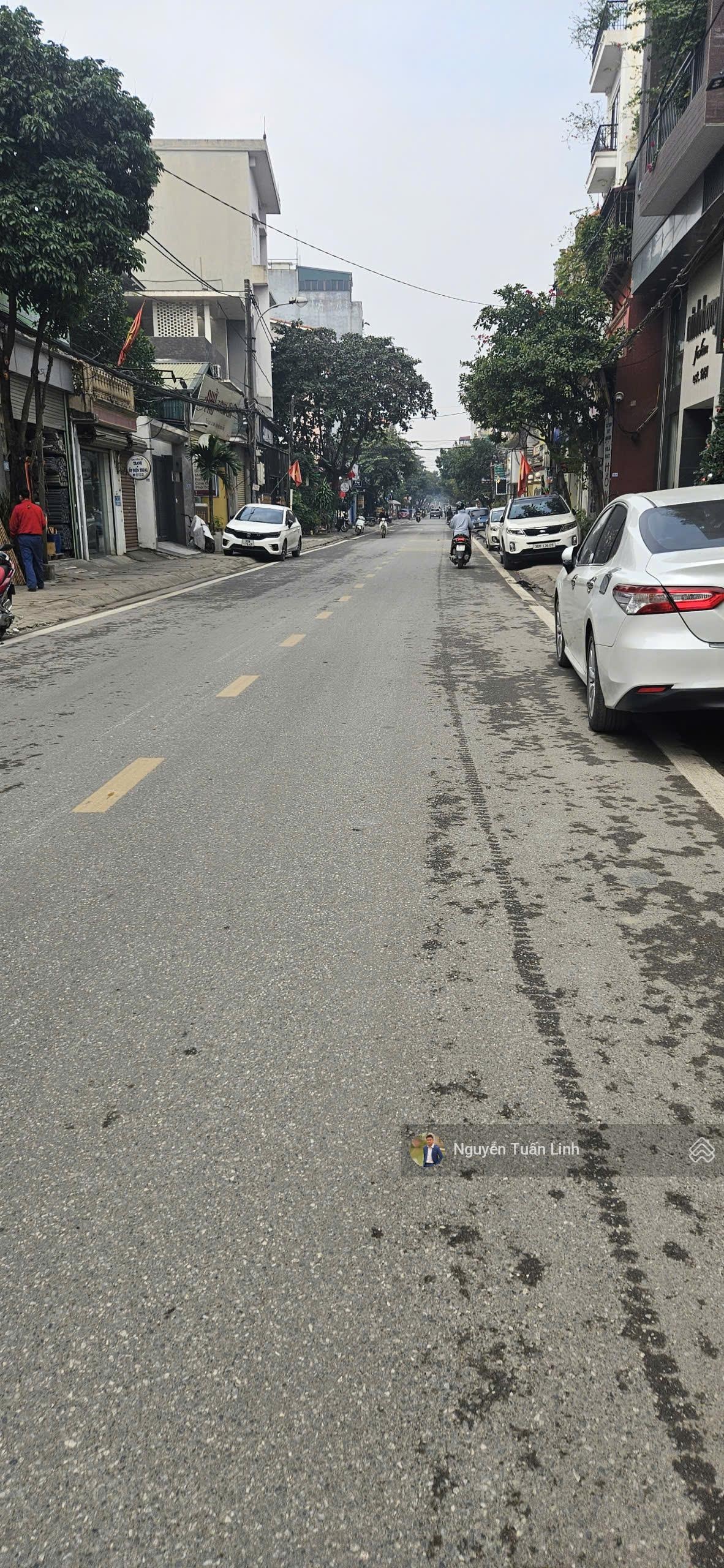 Bán Đất tặng nhà C4 Thị Trấn Đông Anh - Khu Phân Lô Quân Đội - Ô tô Tải đỗ