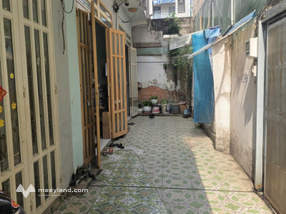 Nhà dưới 1,5 tỷ 1 trệt 2 lầu hẻm 363 Bình Trị Đông chính chủ bán gấp