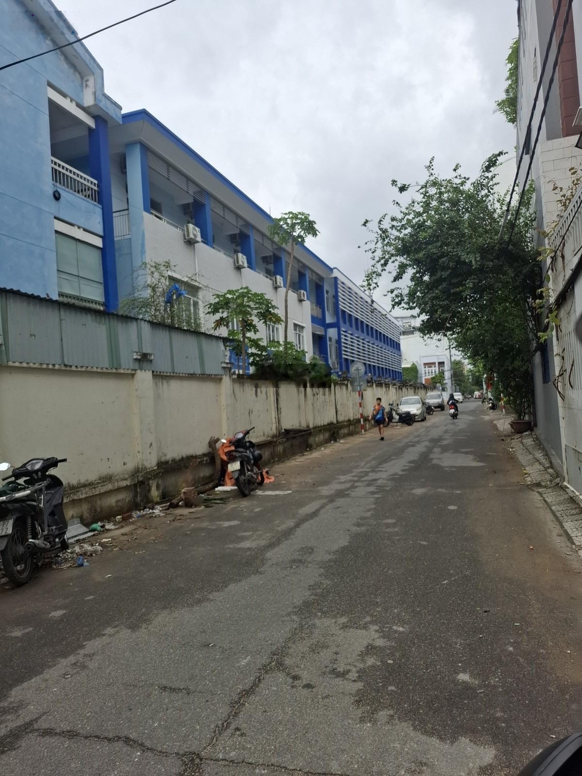 Cơ hội sở hữu lô đất đẹp Sơn Trà, sát cầu Rồng, 136m2, mặt tiền Phạm Quang Ảnh giá tốt 11 tỷ