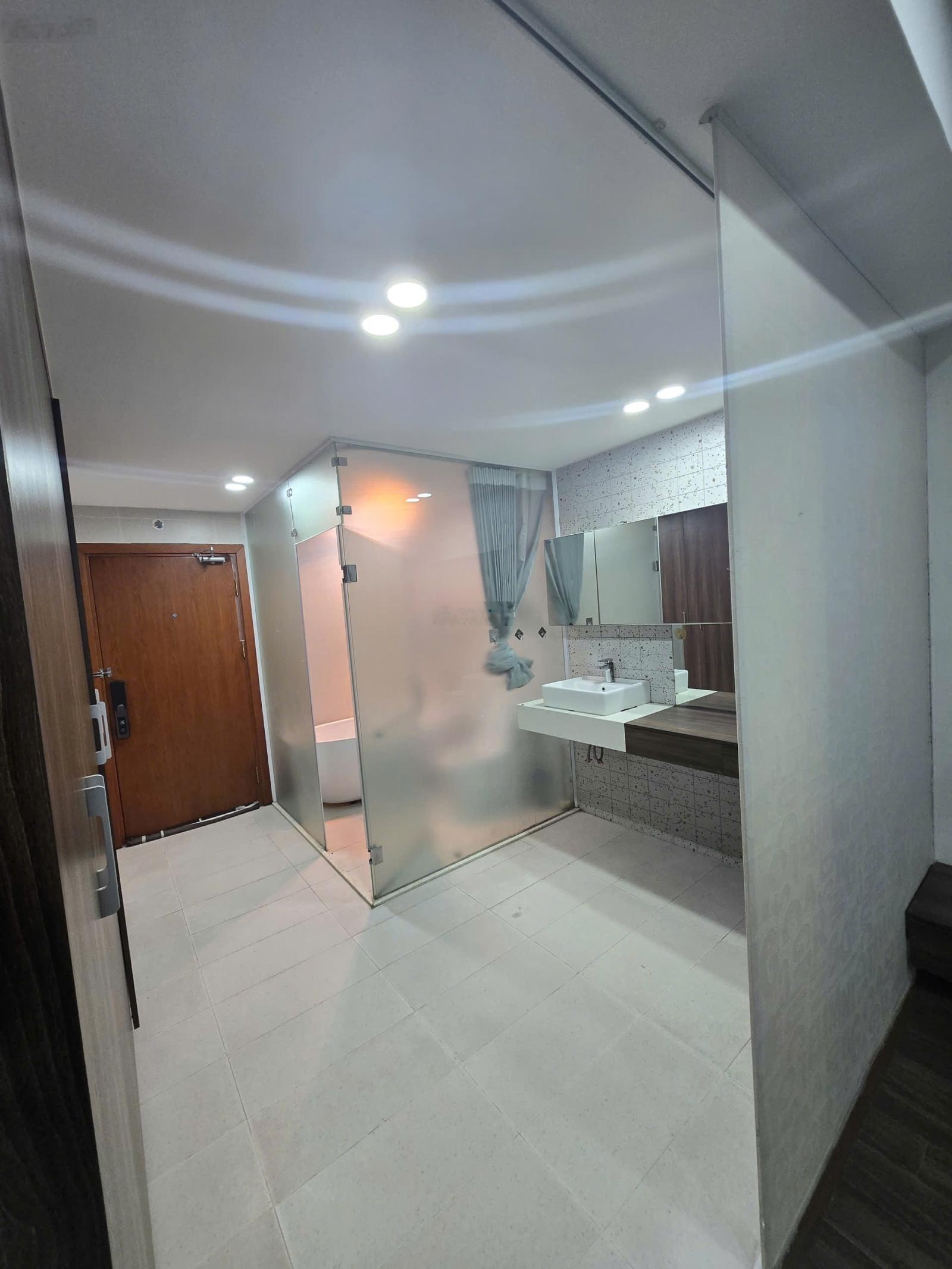 Chính chủ bán căn 4pn 3vs tòa s1 134m giá 12 tỷ bao phí nhà full đồ