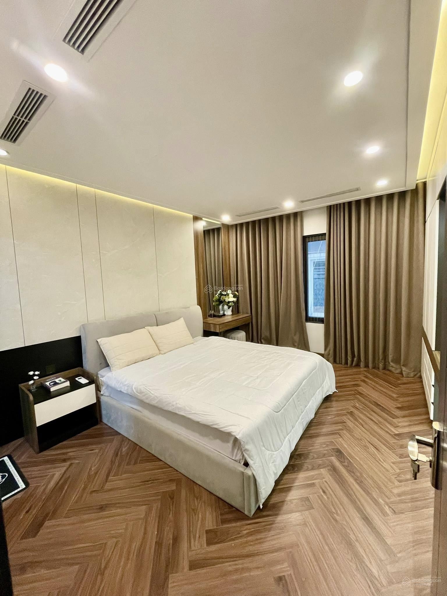 Bán nhà tại Phố Lê Thanh Nghị, 8,9 tỷ, 38m2, 3PN, 4WC, pháp lý đầy đủ, giá tốt!