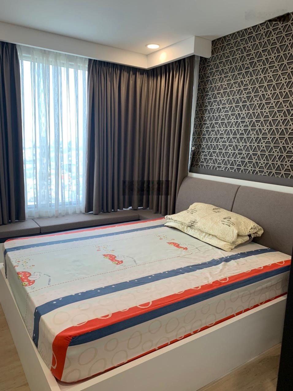 Cho thuê CHCC Kingdom 101, Quận 10, 2PN, 2WC, giá 17tr, có slot oto, nhà mới. LH: 0909476987