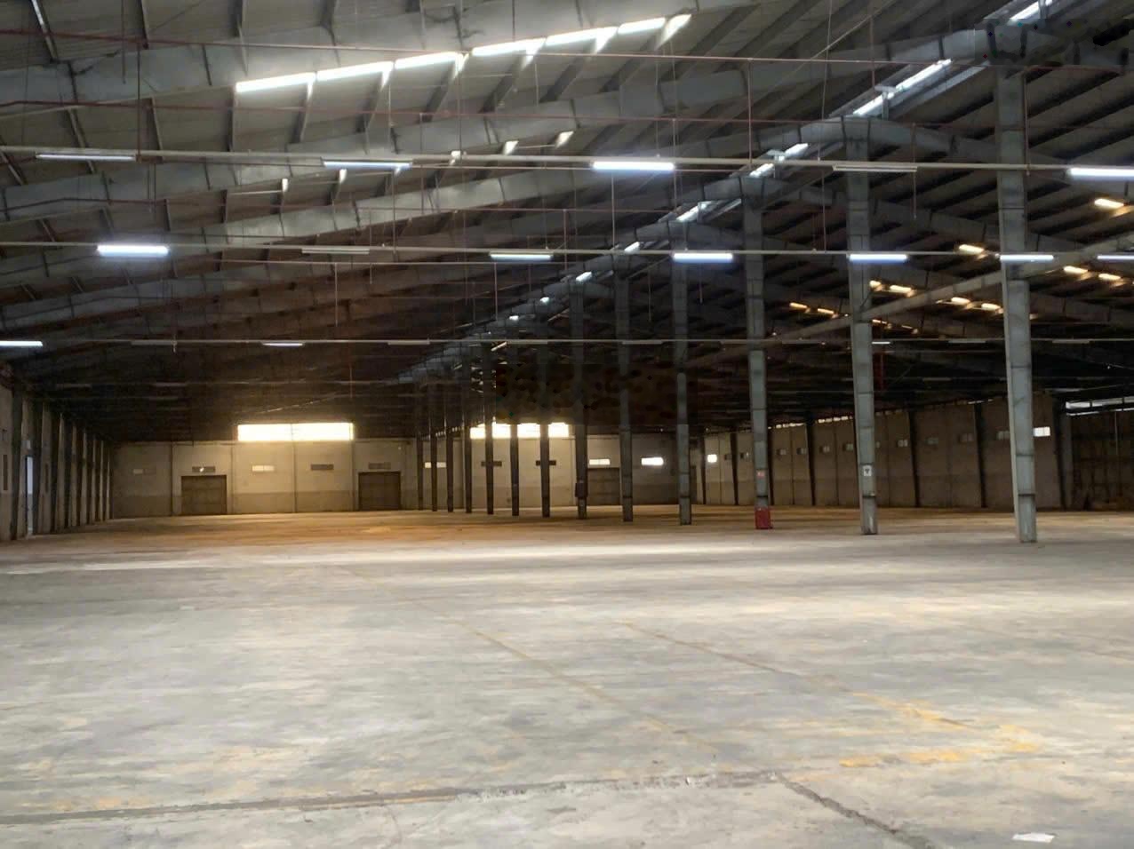 Cho thuê kho xưởng 22.000m2 trong KCN tại Dĩ An, Bình Dương