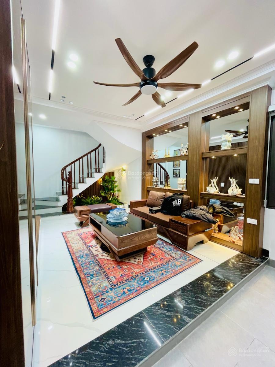 Siêu hot bán nhà Tây Sơn, 15m ra oto tránh, nhà đẹp long lanh , tặng full nội thất 35m*6T