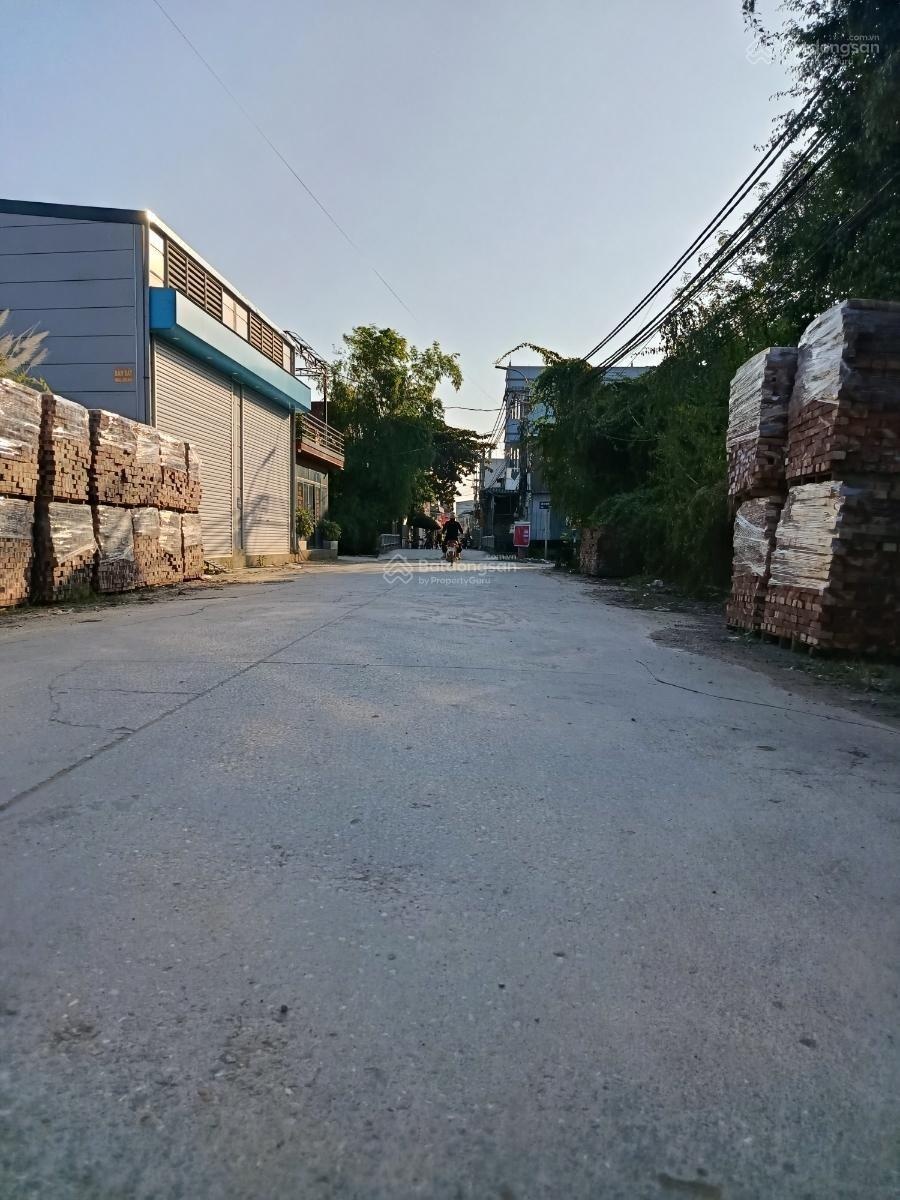 Hoot giá đầu tư siêu ngon, Bán Lô đất ngay Mễ trì 150m2 phân lô oto tránh mt 9m xây tòa giá 37 tỷ