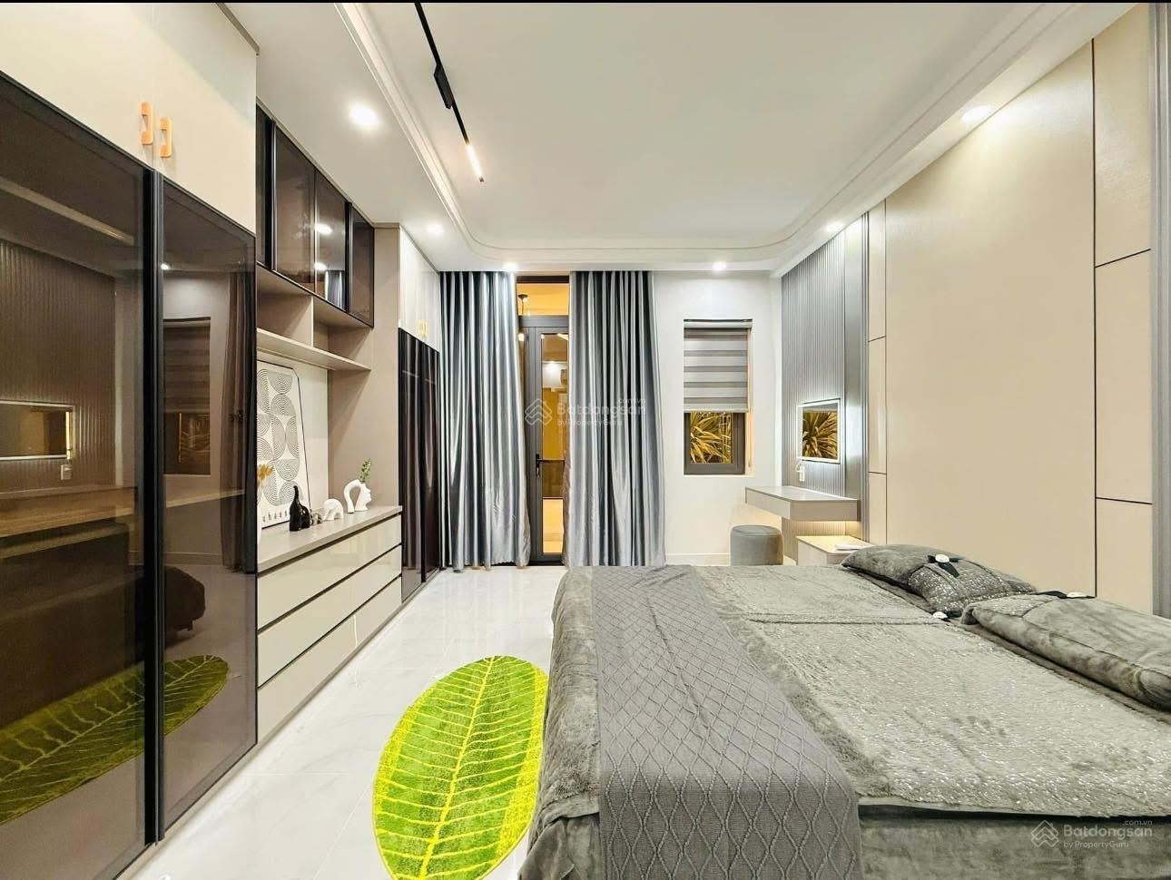 Nhà diện tích lớn 96,7m2 đường oto Tân Thành-P12-Q5, gần bệnh viện Chợ Rẫy. 4tỷ1 đang cho thuê 27tr