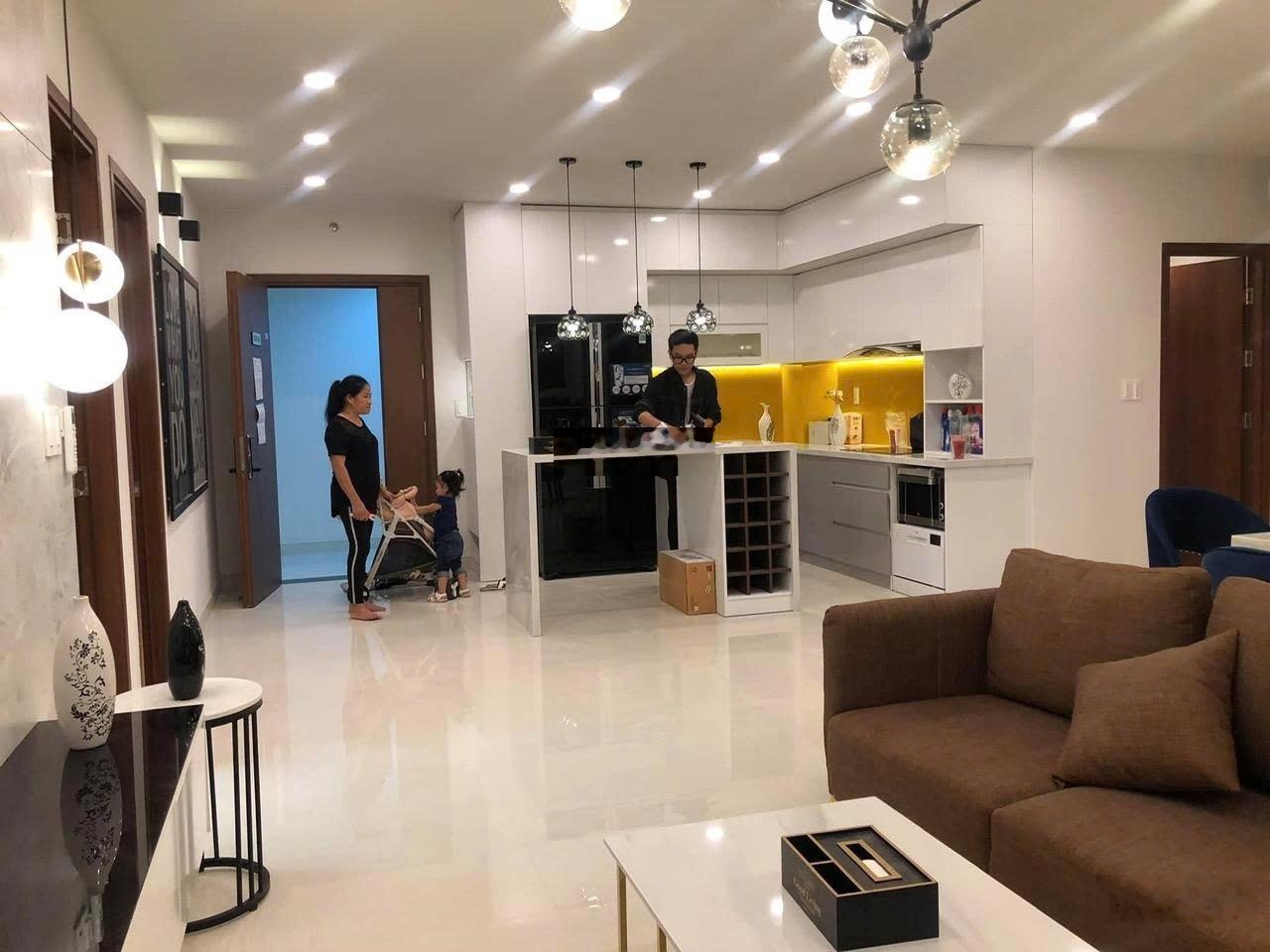 Bán căn hộ Grand Riverside Q4 - DT 105m2 có đến 4PN, full nội thất như hình lh 0907456227