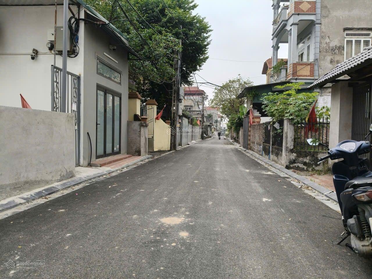 Đất Bắc Hồng, 99m2, MT 5m, 2 ô tô tránh, bìa làng, 10 tỷ. Đông Anh