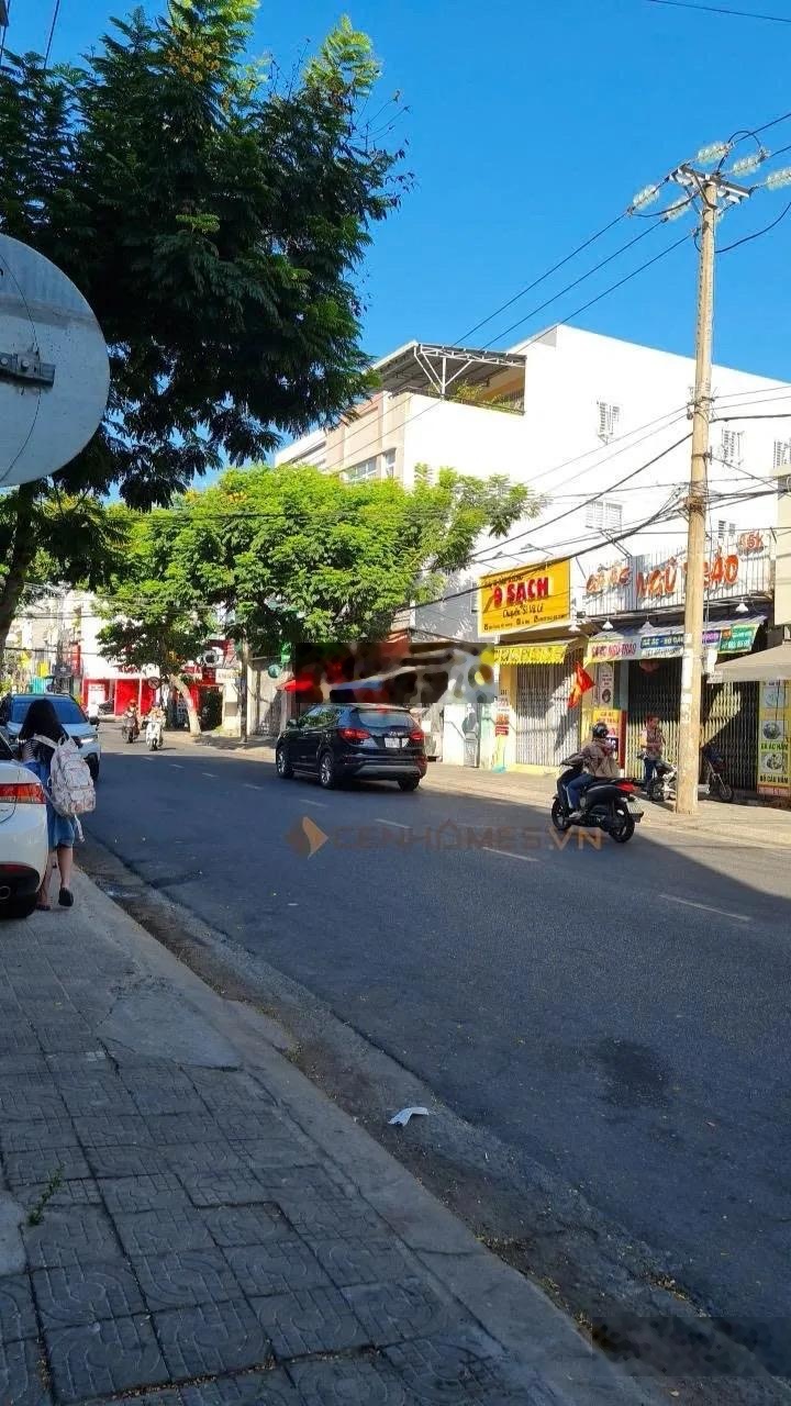 Cần bán 4 lô đẹp trưng nữ vương điểm vàng triển khai dự án cao tầng 20 tầng