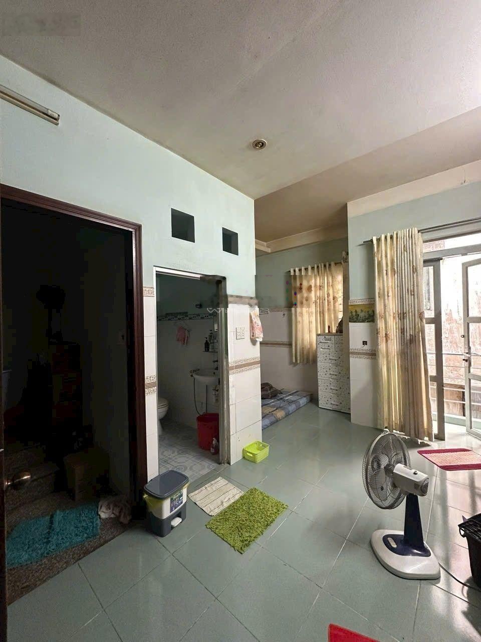 (5,88 Tỷ TL) Nhà 1 Sẹc , 4 Tầng Huỳnh Mẫn Đạt, Sau Lưng Mặt Tiền..!