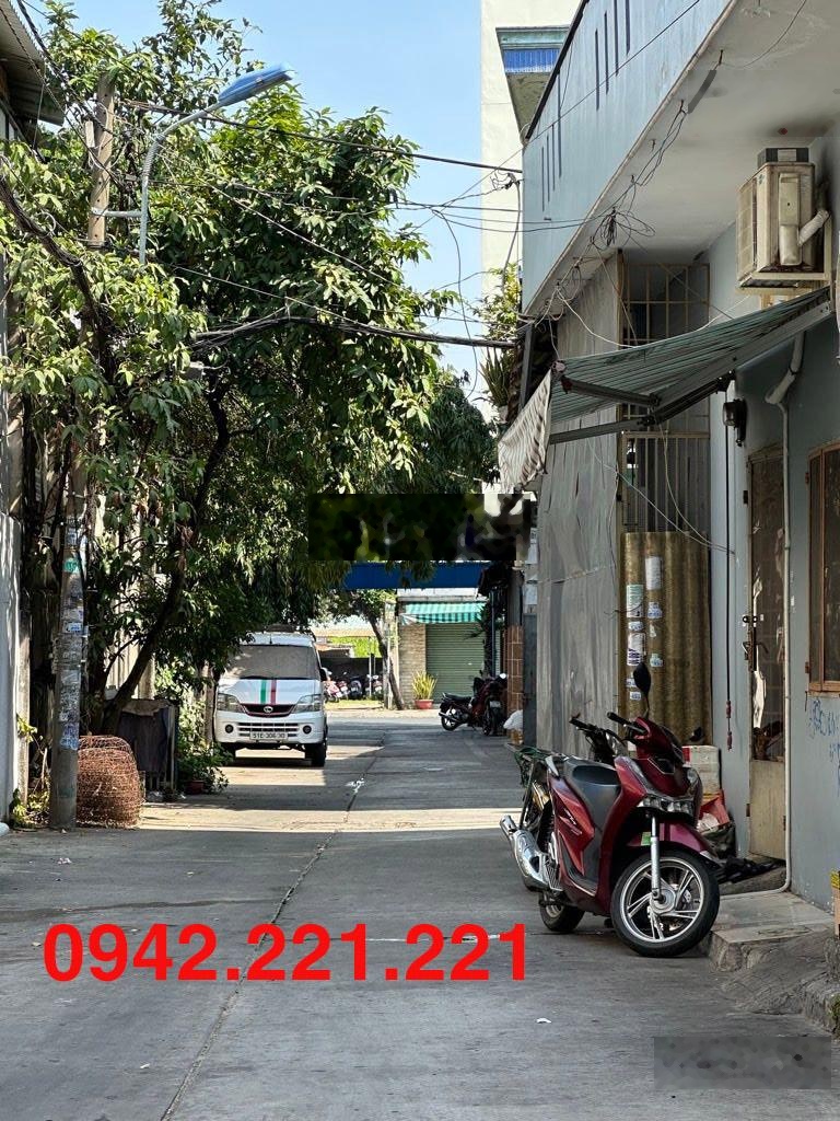 Đường Tân Hương, Trung tâm Tân Phú, Sài Gòn, 3 tầng, chỉ 6.x Tỷ.