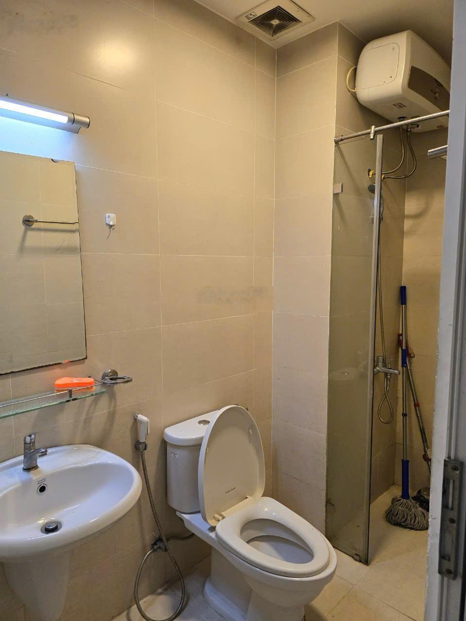 Bán căn hộ Moonlight ParkView 3PN có nội thất giá 4 tỷ 700 triệu thương lượng, tại Bình Tân, HCM