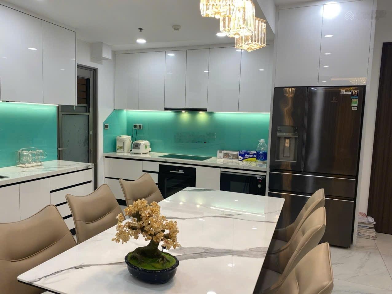 Hàng hiếm tại Midtown Phú Mỹ Hưng, 15,2 tỷ, 115m2, 3PN full nội thất M7