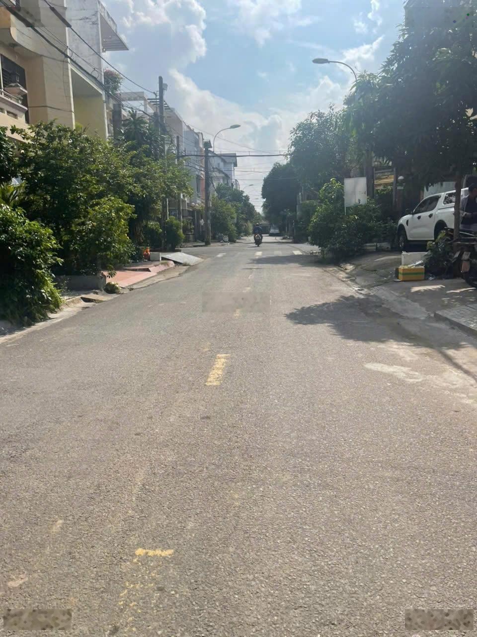 Bán đất Quốc Lộ 50, 100m2, mặt tiền 12m, pháp lý đầy đủ