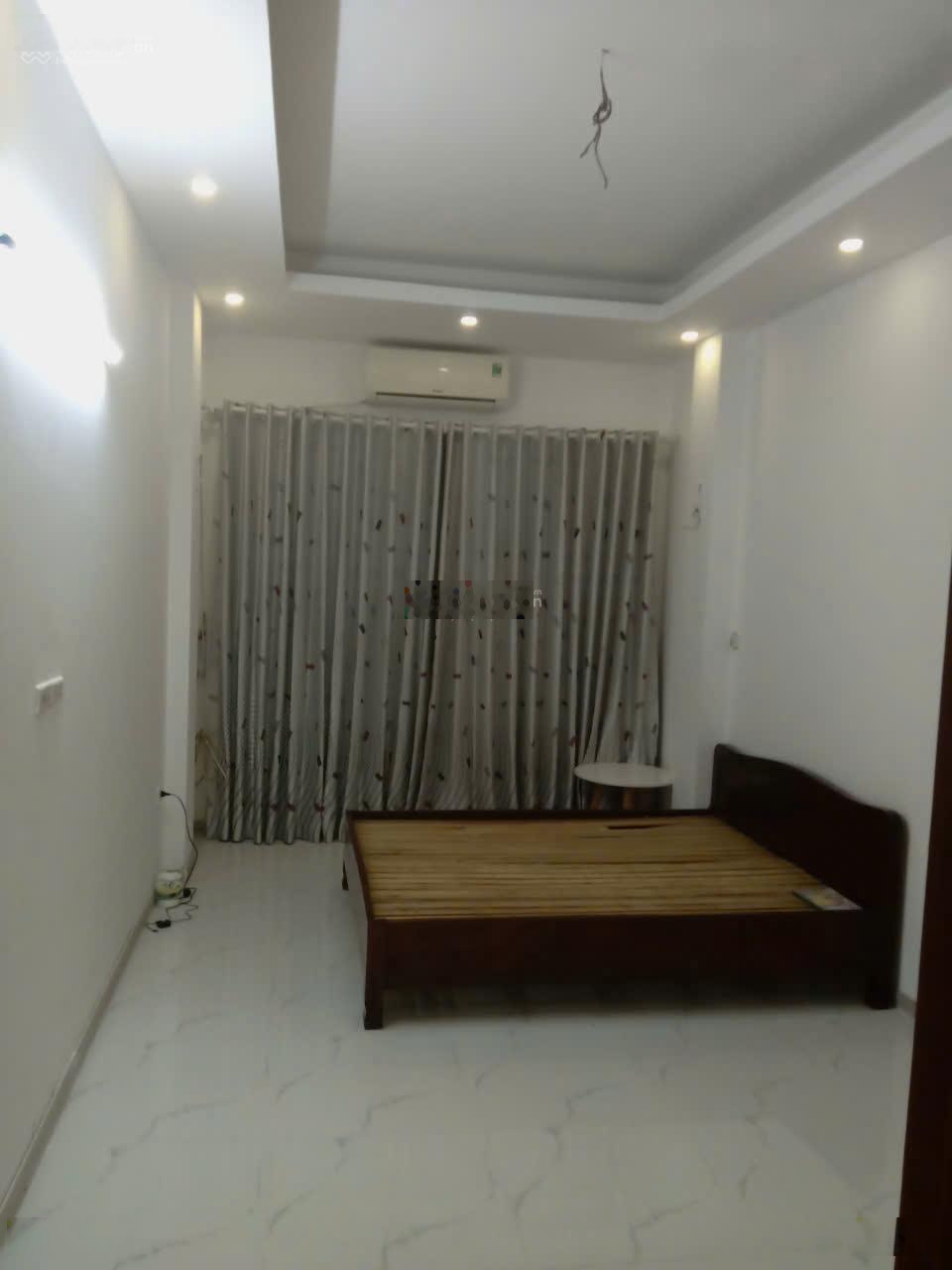 Chính chủ cho thuê nhà tại ngõ 409 Kim Mã