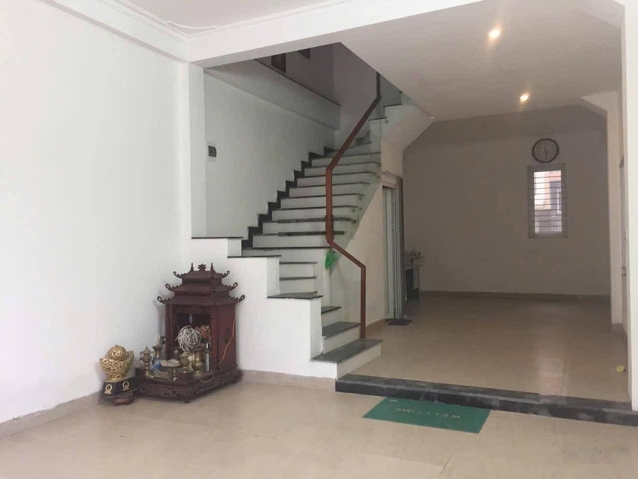 Liền kề vạn Phúc, vỉa hè đường 20m ô tô văn phòng ở víp.